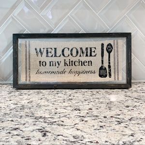 Kitchen wall decor